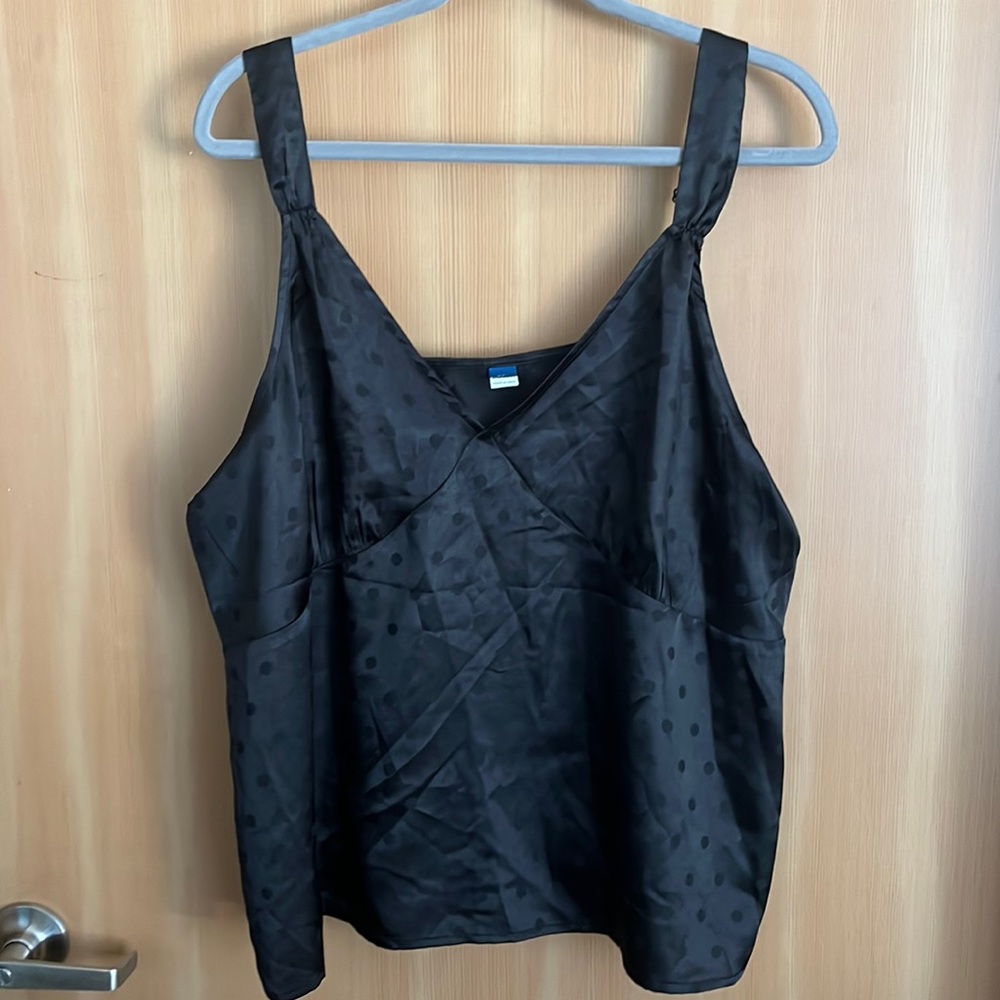 Black on black dot tank cami with adjustable straps